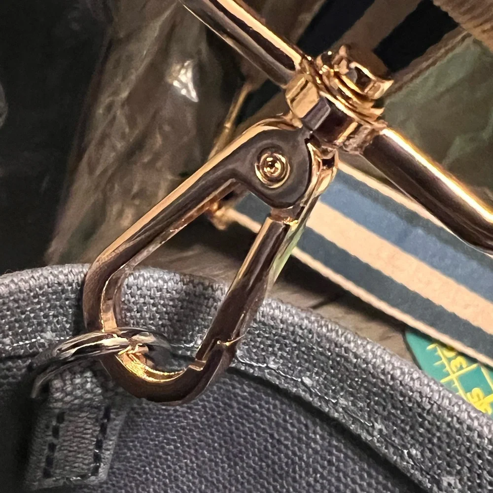 Marc Jacobs Light Blue Crossbody Tote Bag - Picture 14 of 16